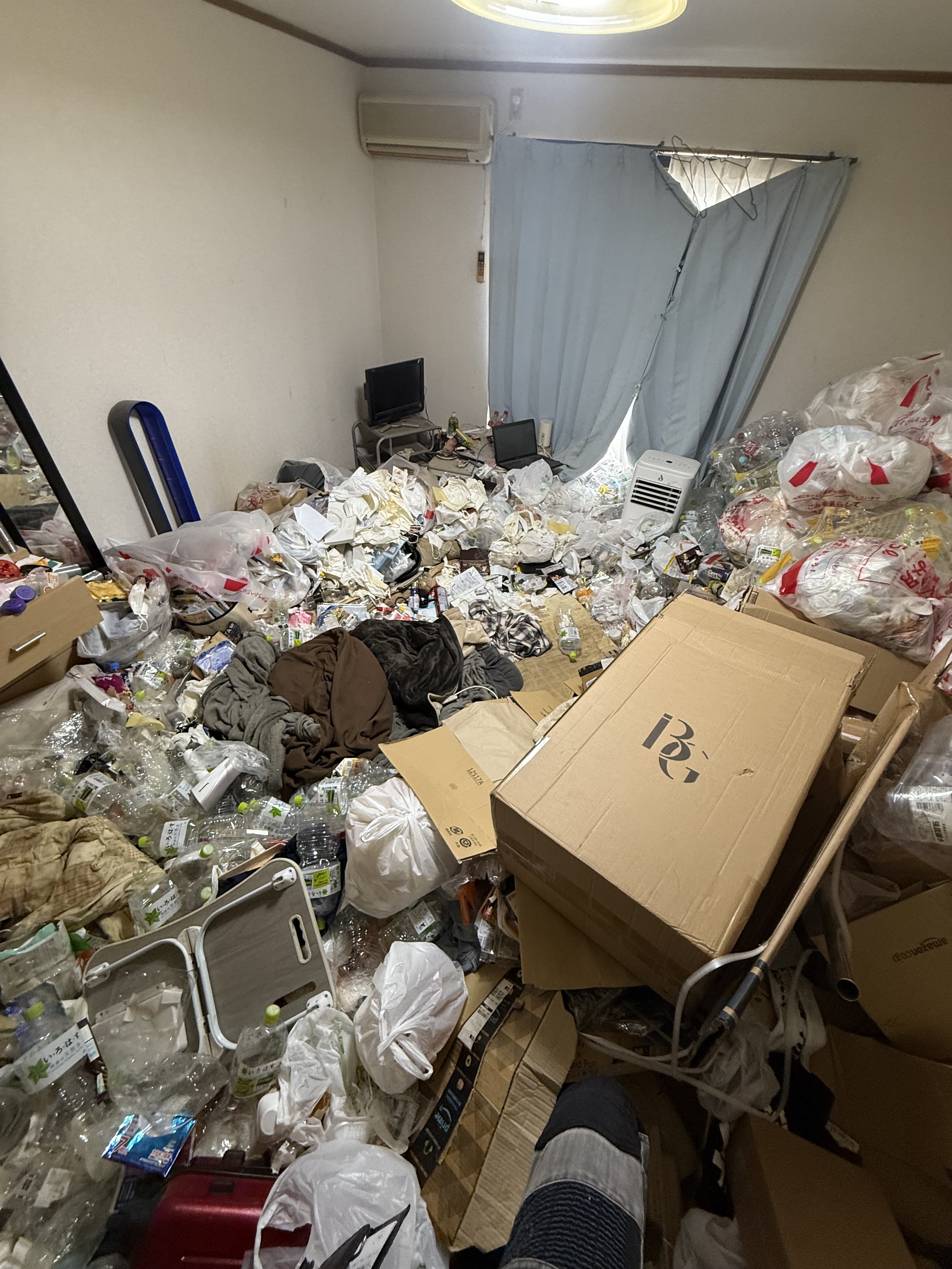 ゴミ屋敷の特殊清掃